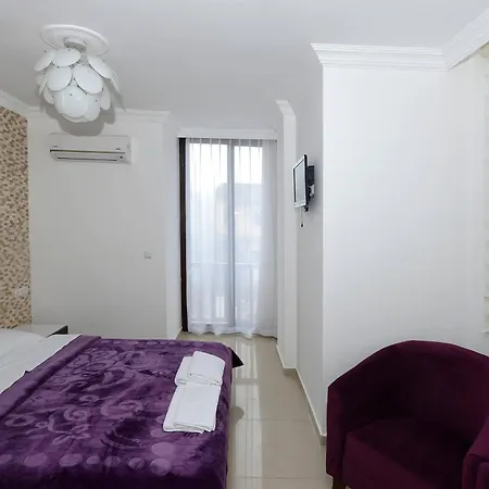 Hotel Ala 3*
